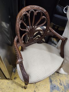 (Category: ) located in . Submitted by 2nd-furnitures1 (Listing ID 1461643557, Image 1). Description: .
