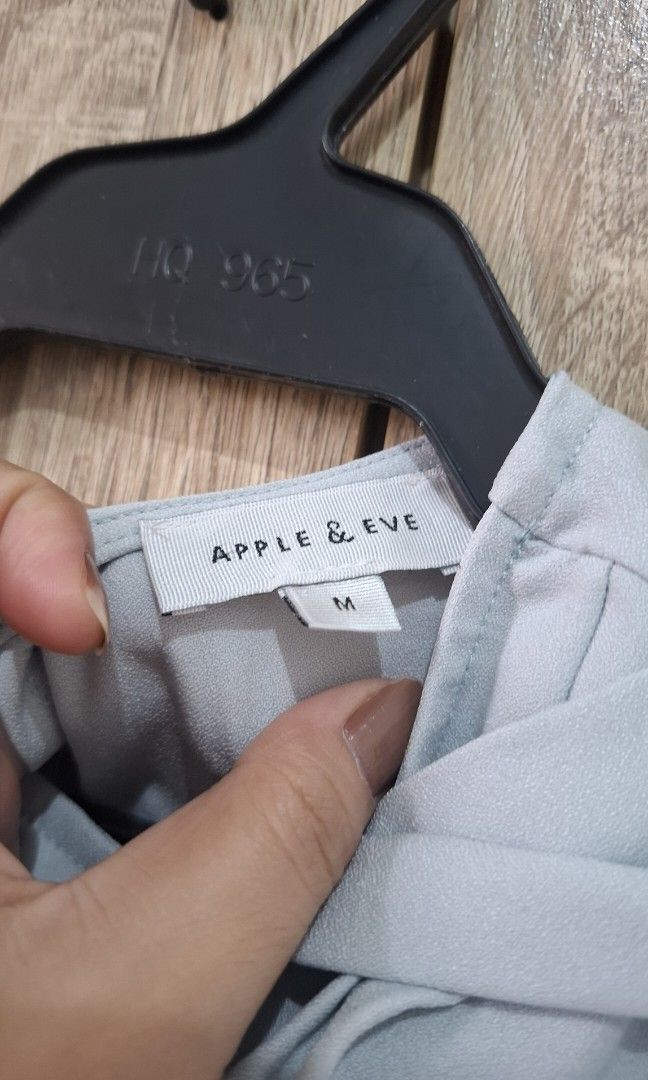 Apple & Eve M to L (Category: Blouses) located in Marikina City. Submitted by rizagb (Listing ID 1461606244, Image 2). Description: .