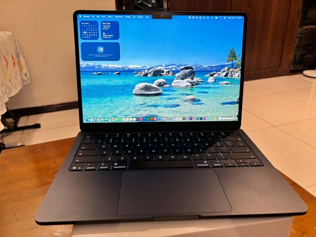 Apple MacBook Air 13-inch M5 Midnight (Category: Laptops & Notebooks) located in Quezon City. Submitted by dent_isa (Listing ID 1461687581, Image 3). Description: - MacBook Air M5 (13-inch) - Color: Midnight - Memory: 16GB - Storage: 512GB - Limited Warranty: Until August 2027 - Condition: Great - Includes: Original box - last price posted po.