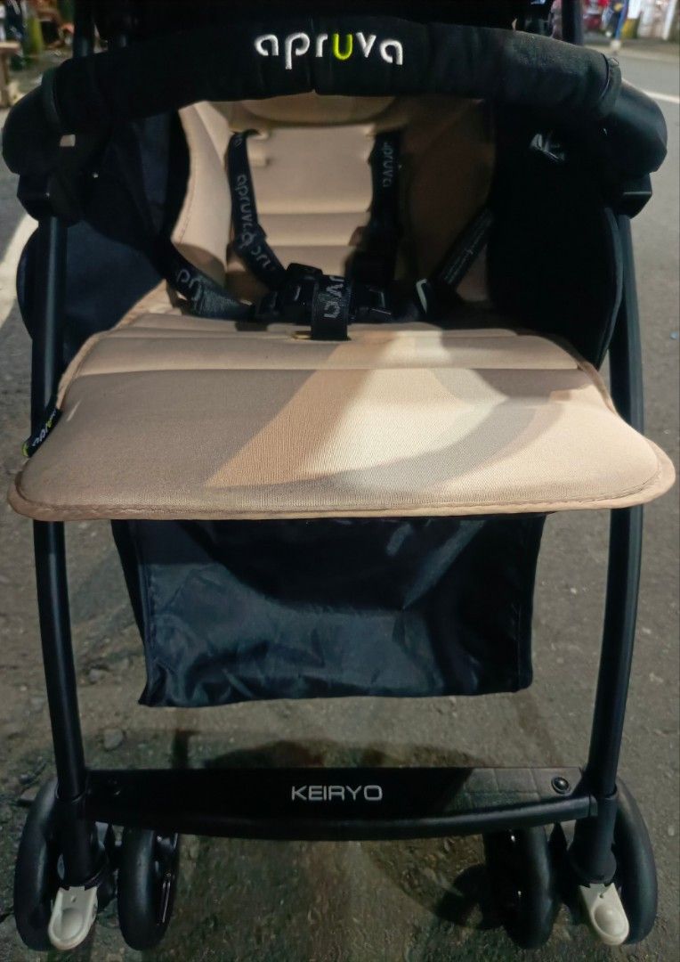 Apruva Reversible Stroller (Category: Strollers) located in Manila. Submitted by babystuffshop (Listing ID 1461692557, Image 3). Description: ✨ Preloved Apruva Keiryo Stroller✨ GOOD AS NEW NO ISSUE Ganda pa nitoo ACTUAL PIC POSTED 😍 🤍Super lightweight 4.6kg only 🤍Travel friendly 🤍All good working condition 🤍Easy to maneuver mga wheels 🤍Reversible handle ( nahaharap ) 🤍Nahihiga nauupo 🤍Newborn up to toddler 🤍5-point safety harness 🤍One-c