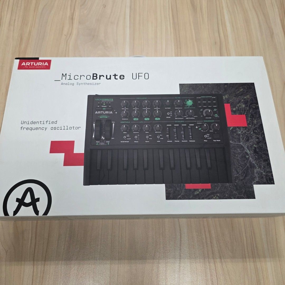 ARTURIA MicroBrute UFO Limited Edition (Category: Other Audio Equipment) located in Pasay City. Submitted by dawless72 (Listing ID 1461685726, Image 1). Description: Brabd New MicroBrute UFO Edition Limited-edition analog monosynth..
