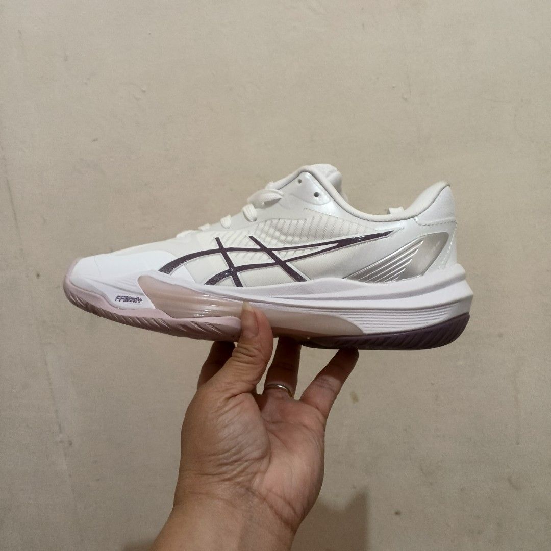ASICS (Category: Community) located in Manila. Submitted by maebalasta (Listing ID 1461763593, Image 3). Description: new mystery sack items.
