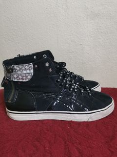 (Category: ) located in . Submitted by fabisa_shoes (Listing ID 1461563926, Image 1). Description: .