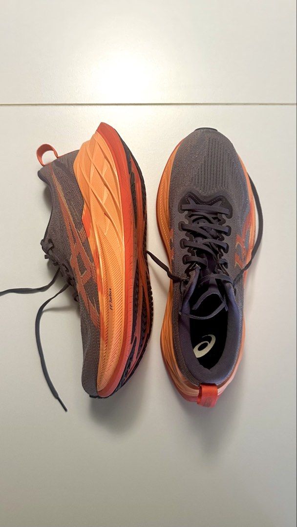 ASICS Superblast 2 (Category: Sneakers) located in Makati City. Submitted by migsbaltasar (Listing ID 1461584815, Image 3). Description: Size: US 10 Colorway: Blue Fade / Edo Purple Mileage: below 250km Inclusions: 2 pair ASICS performance socks Bought February 2025 Well-maintained and still has plenty of life left Selling because I’m rotating/reducing my running shoes No major damage/issues Ideal for long runs, easy runs and daily training.