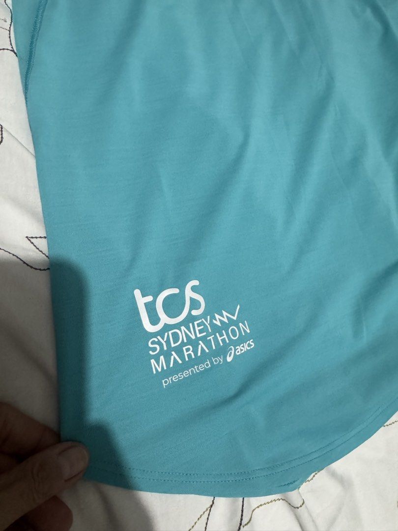 BRAND NEW ASICS SYDNEY MARATHON SINGLET (Category: Blouses) located in Cainta. Submitted by jayequerubin (Listing ID 1461567367, Image 2). Description: BRAND NEW WITH TAG ASICS SYDNEY MARATHON SINGLET SIZE SMALL.
