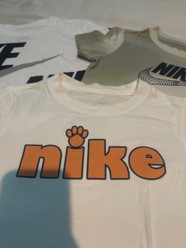 Assorted OG Nike Tops for Boys 3-6Y (Category: Babies & Kids Fashion) located in Muntinlupa City. Submitted by kibscollection03 (Listing ID 1461680616, Image 2). Description: for take all only .