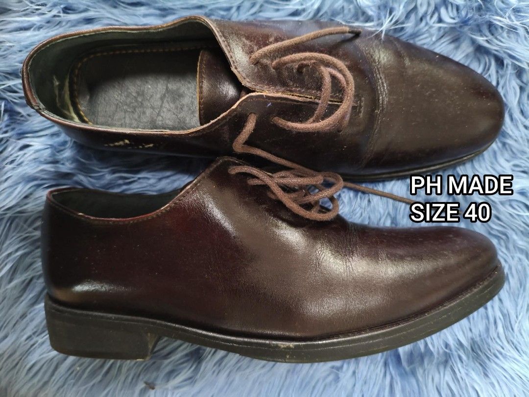 Authentic Locally Made Leather Shoes (USED) (Category: Dress Shoes) located in Angeles City. Submitted by donedealnaidol (Listing ID 1461750661, Image 1). Description: Authentic Used Locally Made (no brand) Leather Shoes Size: US 7 Condition: 9/10 Issues: None.