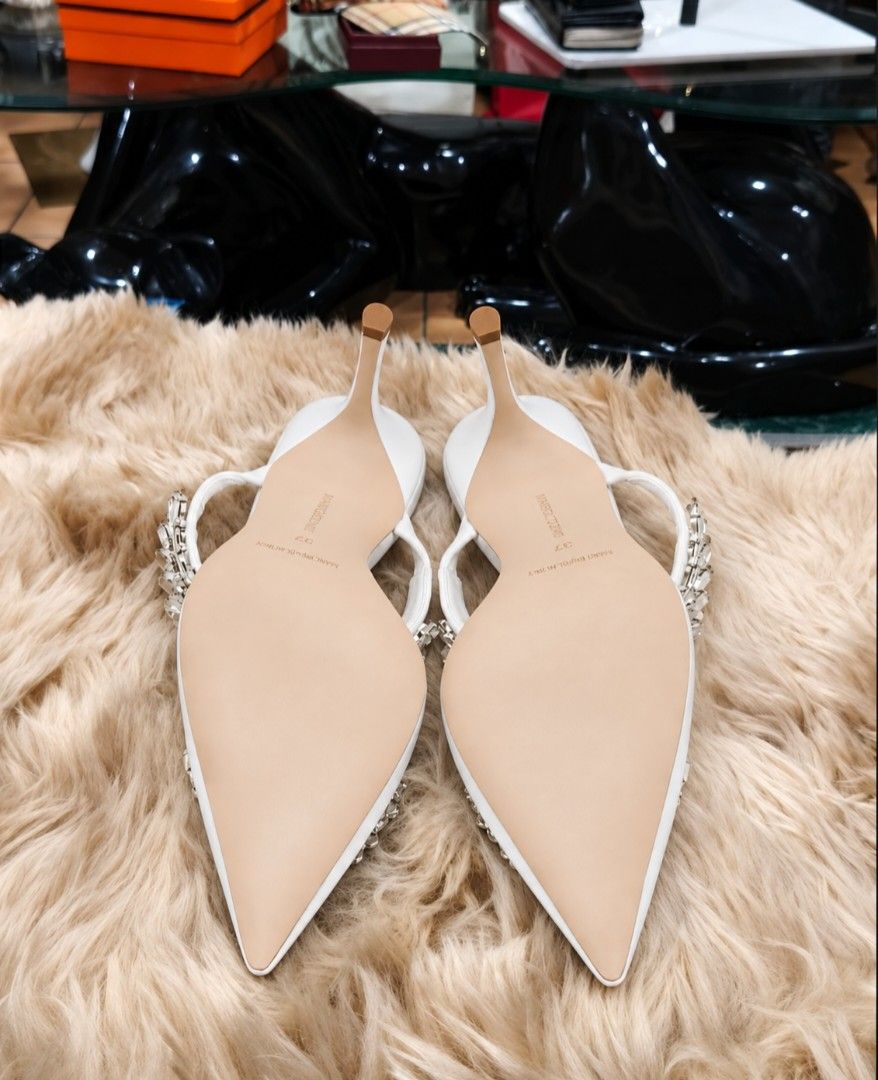 Authentic Manolo Blahnik Larum Sandals With Authenticity Document, Dustbag and Box (Category: Heels) located in La Trinidad. Submitted by designerluxeshop (Listing ID 1447640444, Image 3). Description: Pre-owned Manolo Blahnik Larum heels sandals with authenticity document, dustbag and box size 38, 💯% original, in good condition, shipping is free, message me if interested, delivery is by schedule discount is offered for cash buyer layaway is acc