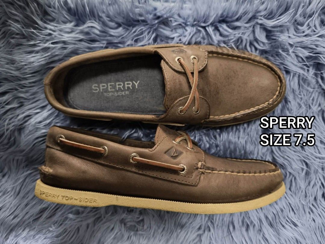Authentic Sperry Boat Shoes (USED) (Category: Casual Shoes) located in Angeles City. Submitted by donedealnaidol (Listing ID 1461748439, Image 1). Description: Authentic Used Sperry Boat Shoes Size: US 7.5 fits US 7 Condition: 9/10 Issues: None Almost Brand New.