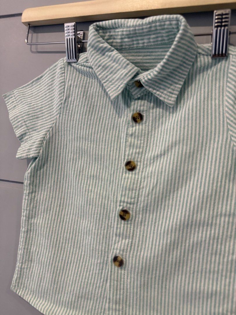 BABY BOY MINT GREEN POLO (9m) (Category: Babies & Kids Fashion) located in Lipa City. Submitted by upcycle_alley (Listing ID 1461680002, Image 2). Description: .