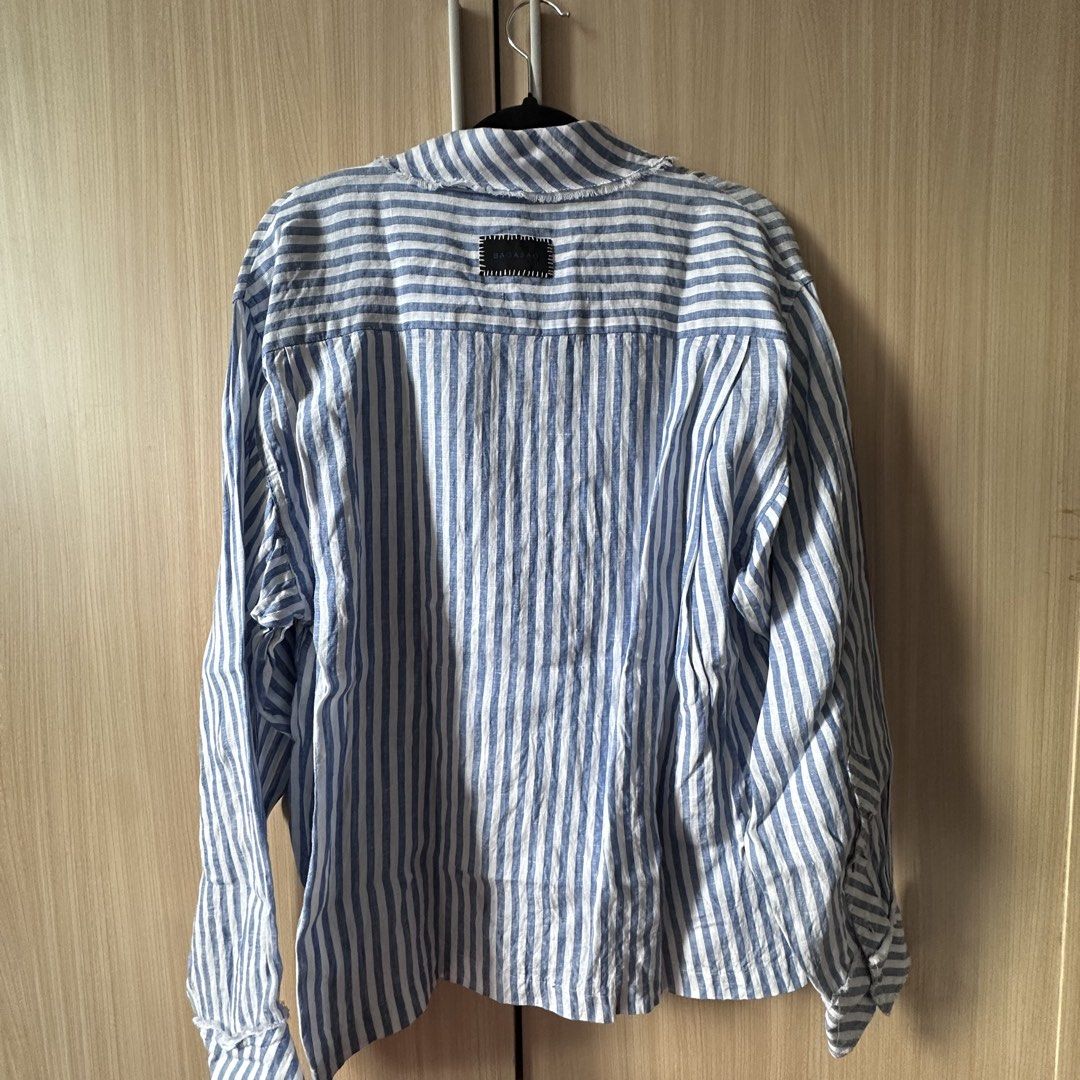 Bagasao Top (Category: Longsleeves) located in Quezon City. Submitted by snsn00 (Listing ID 1461653110, Image 2). Description: fits size M-L women oversized. rfs: i rarely use it :( .