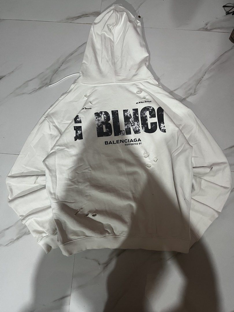 Balenciaga distressed (Category: Coats, Jackets and Outerwear) located in Manila. Submitted by john_grmnts (Listing ID 1461755958, Image 2). Description: .