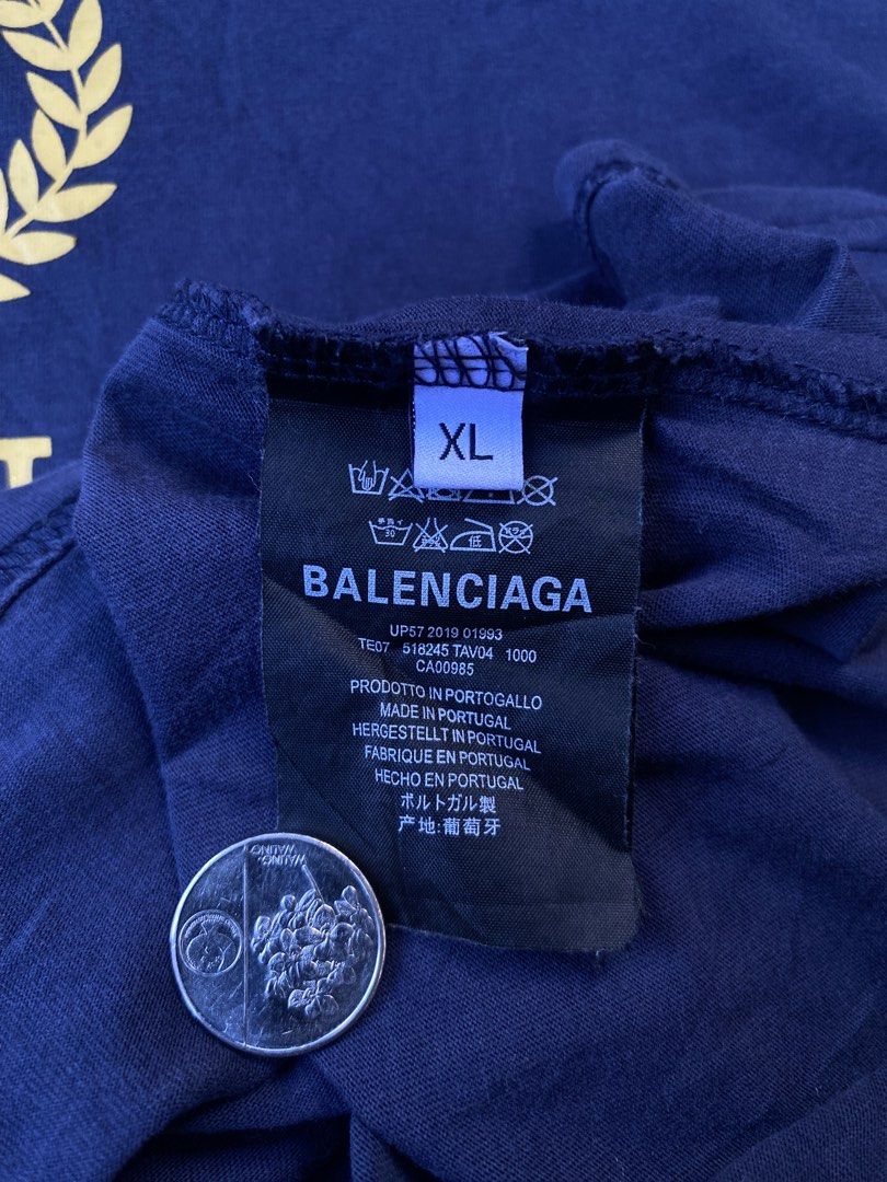 Balenciaga Tshirt (Category: Tshirts & Polo Shirts ) located in Kalibo. Submitted by bryaninosa20819 (Listing ID 1461712653, Image 3). Description: Balenciaga Dimes : 21x29 Very Good Condition Color Rate 9/10 Need Wash.
