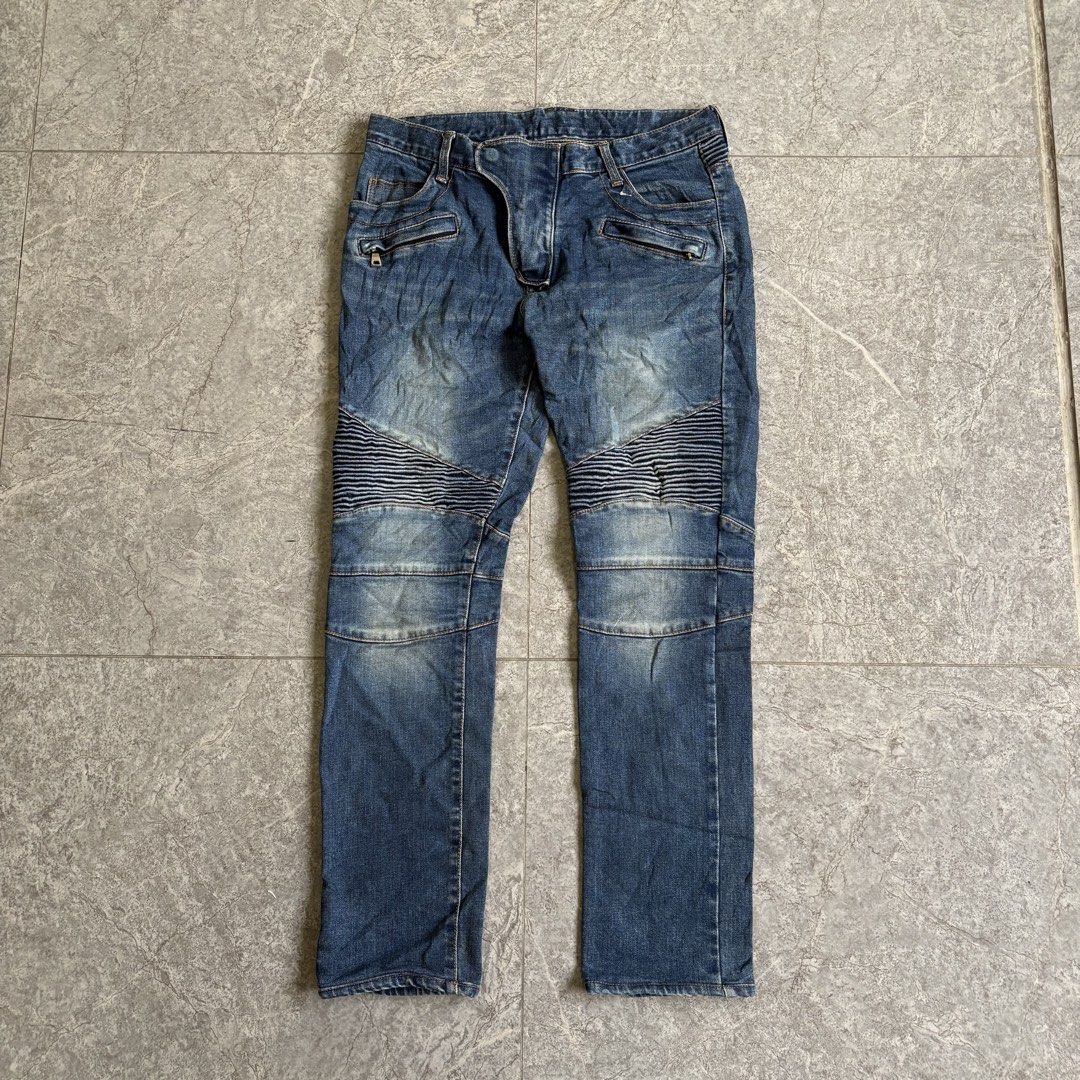 Balmain Biker Pants (Category: Luxury Apparel) located in Bacolod City. Submitted by Hanap_ukay (Listing ID 1461705673, Image 1). Description: Balmain Denim Biker Jeans Size: 34 Waist Length 40 Excellent 2,500 .