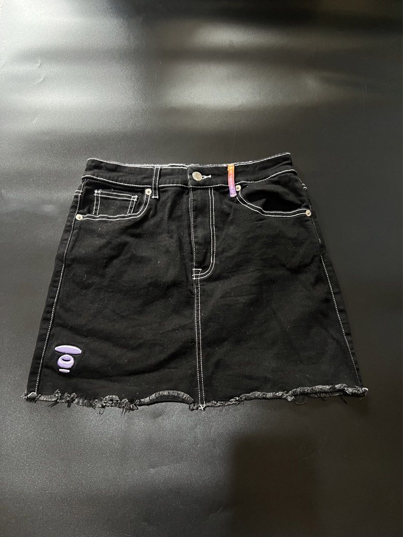 Bape By Bathing Ape Skirt Orig (Category: Luxury Apparel) located in Cebu City. Submitted by sexyclosetph2.0 (Listing ID 1461716554, Image 1). Description: Orig💯 Like new condition Color rate 10/10 Very nice in actual Fits xs-semi med .