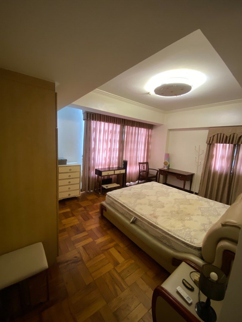 BAY GARDENS PASAY (Category: Apartments & Condos) located in Pasay City. Submitted by sofeia0724 (Listing ID 1461759939, Image 3). Description: FOR RENT – BAY GARDENS CONDOMINIUM, PASAY 📍 Boardwalk Tower, 17th Floor 🏙️ Penthouse Bi-Level Unit ✨ Property Details: 4 Bedrooms 238 SQM Floor Area Fully Furnished With 2 Parking Slots Spacious Bi-Level Penthouse Layout 💰 Monthly Rent: ₱100,000 (negotiable) 📌 Lease Terms: 2 Months Advance + 2 Months 