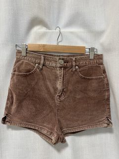 (Category: ) located in . Submitted by shopwithyza (Listing ID 1461726119, Image 1). Description: .