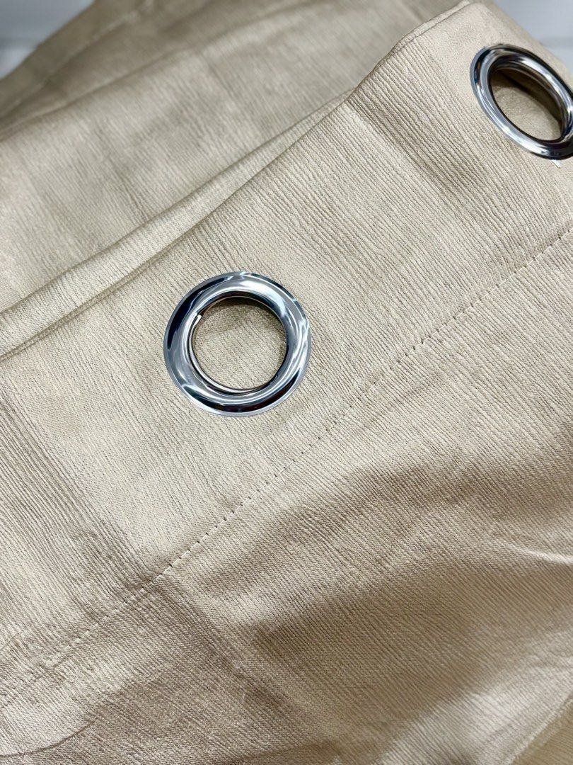 Beige Curtains (Category: Curtains & Blinds) located in Manila. Submitted by shnnnazana (Listing ID 1461585181, Image 1). Description: 10 rings 6ft 80-90% blackout Textured 2 pcs available -300 each Get both 600 nego Loc: pasig.