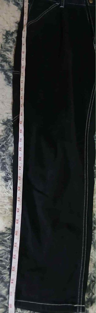 Ben Davis WorkPants (Category: Chinos) located in M'Lang. Submitted by dorkfive18 (Listing ID 1461695320, Image 3). Description: Ben Davis Work Pants 32x36 Not Thrifted.