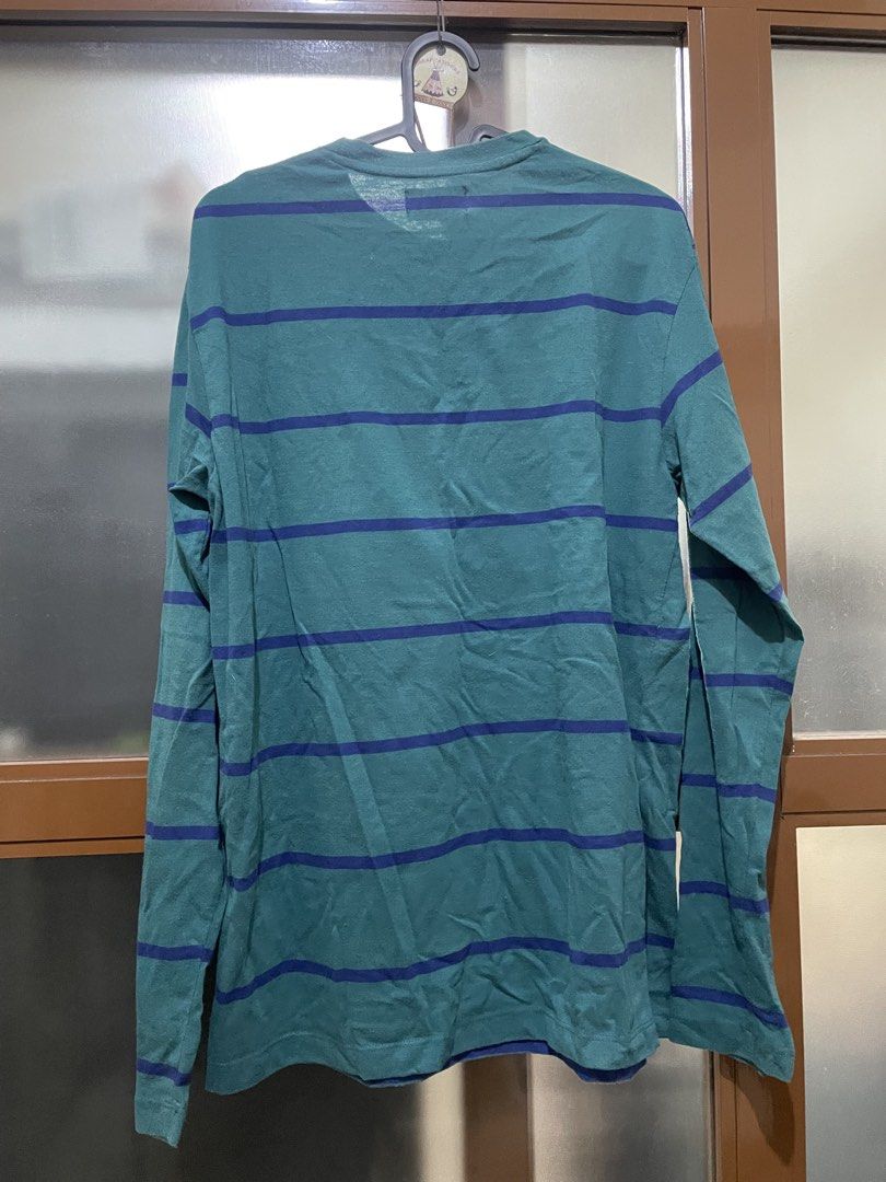 Bench Medium Green & Blue Striped Long Sleeve Shirt (Category: Longsleeves) located in Manila. Submitted by erin.iah (Listing ID 1461653310, Image 2). Description: Bench Medium Green & Blue Striped Long Sleeve Shirt Freesize, fits M-L Bought back a few years ago. No stains. Pm if interested!.