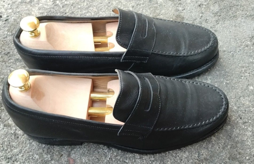 Berwick 1707 Penny Loafers (Category: Dress Shoes) located in Davao. Submitted by amekajicurations_dvo (Listing ID 1461565364, Image 2). Description: Berwick 1707 Penny Loafers 26CM (7.5US - 8US) Minimal Draggings Dainite Soles.