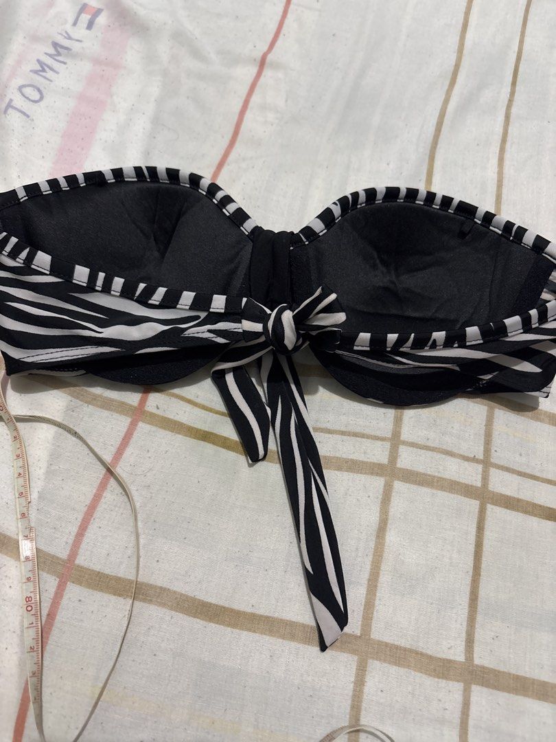Bikini bra 13 wdth pag nakatali (Category: Bikinis & Swimsuits) located in Manila. Submitted by vintageaccessories (Listing ID 1461709856, Image 2). Description: .