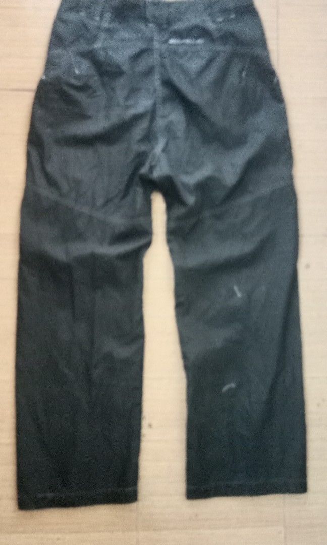 Billabong pants (Category: Jeans) located in Koronadal. Submitted by gifts.thrifts (Listing ID 1461571425, Image 2). Description: issues change zipper.
