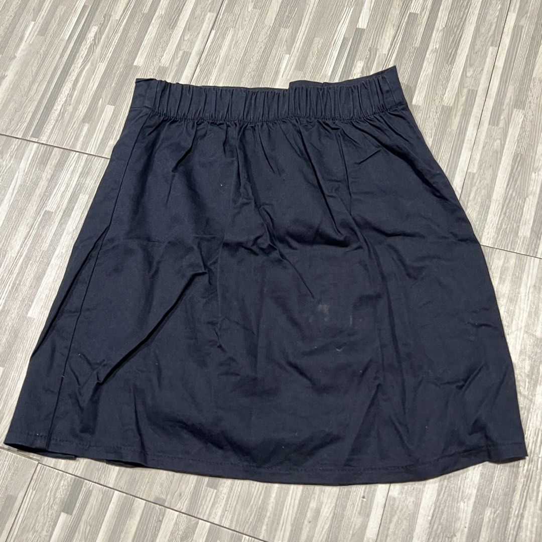Black A-line Mini Skirt with Side Slit (Category: Skirts) located in Las Pinas. Submitted by veamesia_ (Listing ID 1461564499, Image 3). Description: - Black A-line mini skirt - Comfortable elastic waistband - With small slit on one side - Ideal for casual, everyday wear - Size: 24-25.