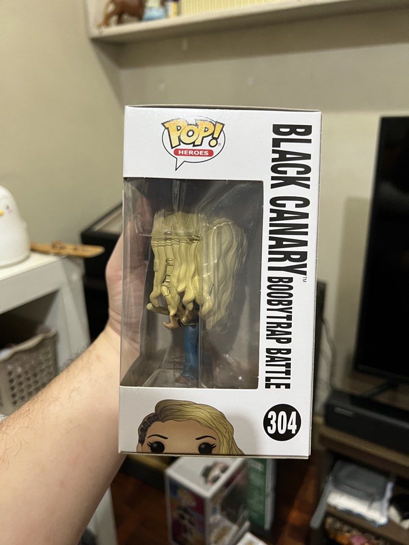 Black Canary Funko Pop (Category: Designer & Blind Box Toys) located in Pasig City. Submitted by kingclutter (Listing ID 1461734443, Image 2). Description: With soft protector. Box conditions in the pics. Birds Of Prey (And The Fantabulous Emancipation Of One Harley Quinn).