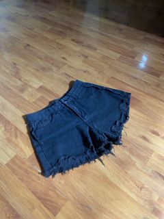 (Category: ) located in . Submitted by braveberry01 (Listing ID 1461648650, Image 1). Description: .