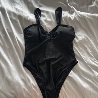 (Category: ) located in . Submitted by chantellee_ (Listing ID 1461564168, Image 1). Description: .