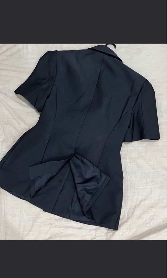 Blazer (Category: Coats, Jackets and Outerwear) located in Antipolo. Submitted by sarisarionlinestore (Listing ID 1461700020, Image 3). Description: .