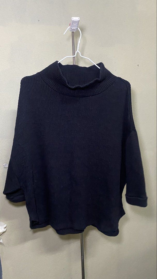 blouses (Category: Blouses) located in Jempol. Submitted by athika_seroja (Listing ID 1461749092, Image 3). Description: rm5 per each.