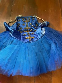 (Category: ) located in . Submitted by kaceys_closet (Listing ID 1461567979, Image 1). Description: .