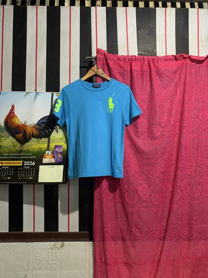 Blue Ralph Lauren T-shirt (Category: Tshirts & Polo Shirts ) located in Iligan City. Submitted by kierrehv (Listing ID 1461682199, Image 1). Description: Blue Ralph Lauren T-shirt Big pony 9.8/10 cr 16.5x24 No issues.