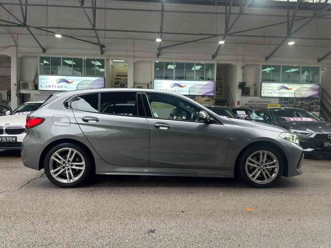 BMW 1 Series Hatchback 116i (A) (Category: Used Cars) located in Singapore. Submitted by cartimesautomobile (Listing ID 1461595176, Image 3). Description: Buy with confidence from our Certified Pre-Owned Collection. Gone through a 120-points health check, each unit is refurbished for the brand new car experience. Trade Ins are welcomed. Extended Warranty till end of COE available too! Contact our friendly salesman today to schedule for your next 
