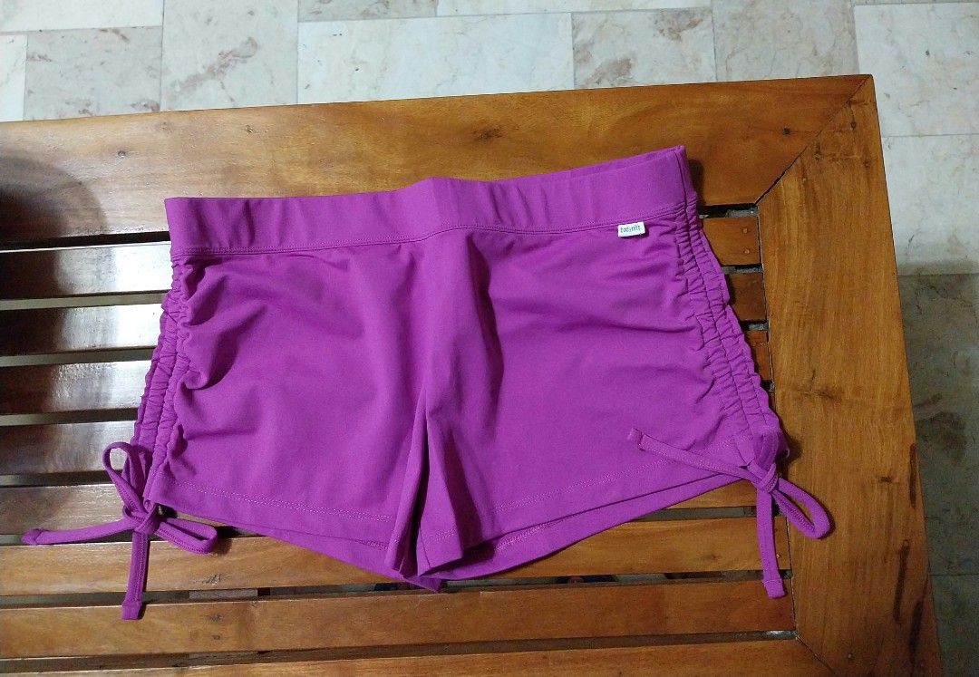BODS- BODYNITS activewear shorts (Category: Activewear) located in Marikina City. Submitted by positivity.thriftshop (Listing ID 1461717451, Image 3). Description: 💟 BODS- BODYNITS activewear shorts purple in color, ruched side tie shorts, stretchable.Never worn only washed, bought in sg. 💟 Size 4 ( 32-35 inches) 💚 MOP: GCash 🚚 Delivery Options: LBC or J&T only ( SF c/o buyer) 👎 NO Cancellation,return or exchange.