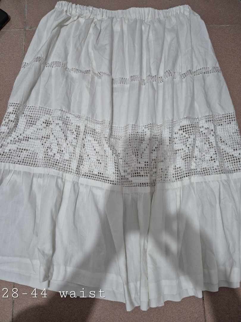 Boho Summer White Set Coords plus size (Category: Sets or Coordinates) located in Calamba. Submitted by bb.lace (Listing ID 1461723712, Image 3). Description: with few loose threads and minimal stain, see last pic.