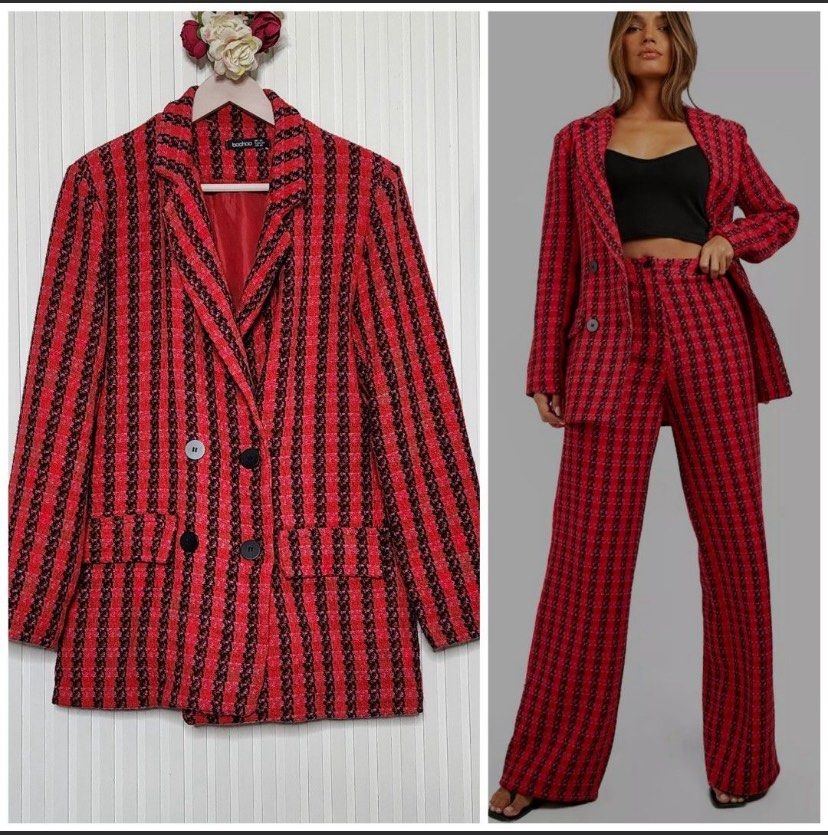 Boohoo Printed Double-Breasted Tweed Blazer (Category: Coats, Jackets and Outerwear) located in Pasay City. Submitted by 7furrtheworld (Listing ID 1461796274, Image 1). Description: A stylish Boohoo tweed blazer featuring a sophisticated printed design and classic double-breasted front. Fully lined for a polished fit and comfortable wear. Perfect for elevating office outfits, smart-casual looks, or adding a touch of classic tailoring to your ward