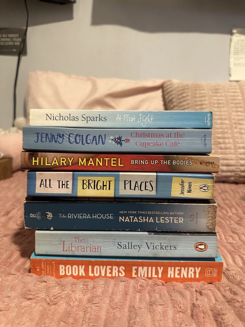 BOOKS FOR SALE!!! (Category: Storybooks) located in Pasig City. Submitted by naaomiyu (Listing ID 1461712404, Image 1). Description: Hi! You can message me what book you would like to buy ;) the priced are 50-900 pesos! 💘.