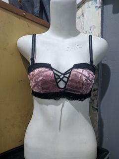 (Kategori: ) berada di . Dikirim oleh starrstuff.id (ID iklan 1461792976, Gambar 1). Deskripsi: .