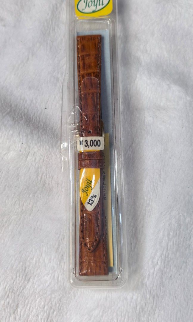 Brand new leather watch strap (Category: Men's Watches) located in Tuguegarao City. Submitted by zenphoenix-7ad615 (Listing ID 1461631851, Image 2). Description: Brand new leather watch strap.