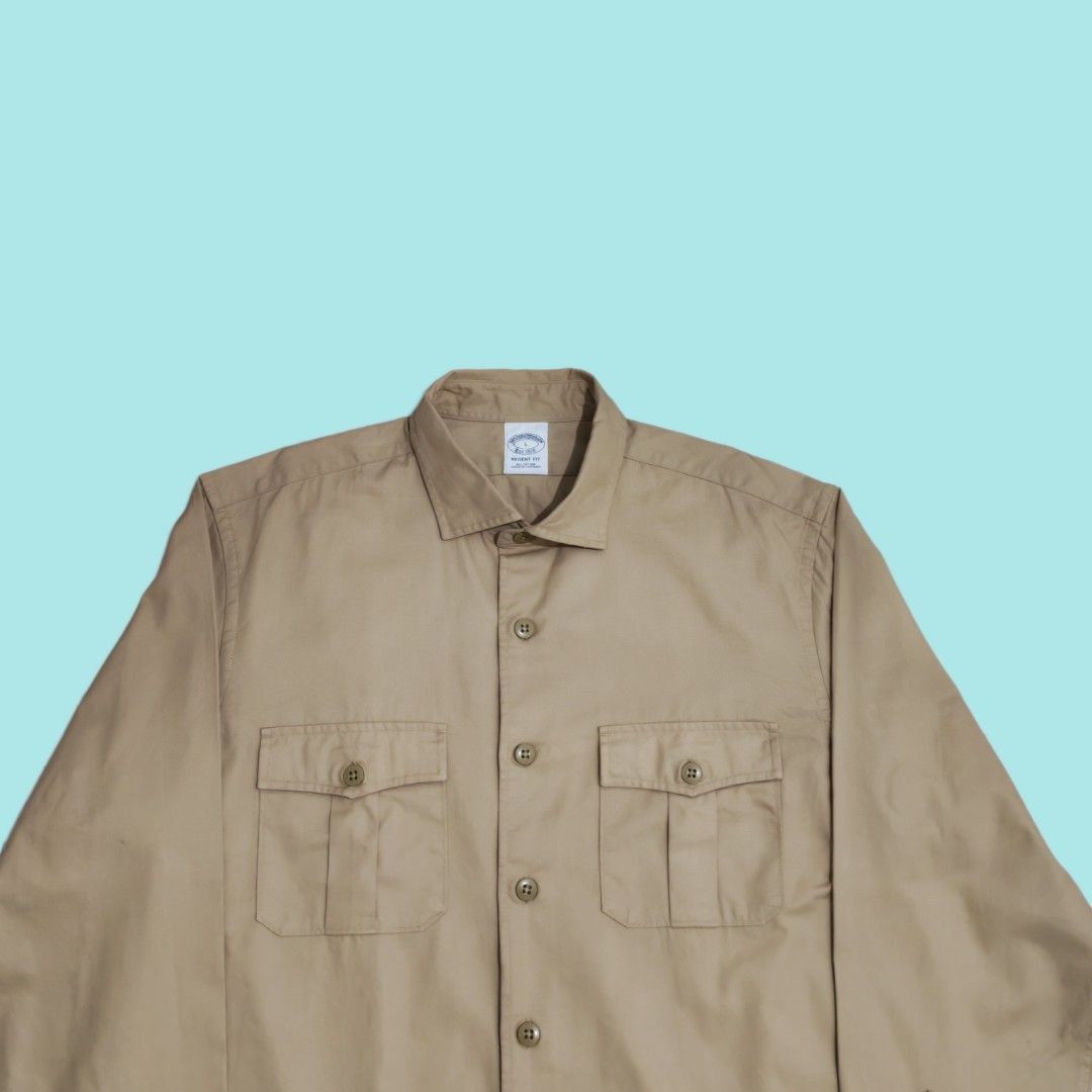 Brooks Brothers Button up Shirt (Category: Formal Shirts) located in Tarlac. Submitted by senkustuff (Listing ID 1461740353, Image 2). Description: - Brooks Brothers Tan Long Sleeve Button Up Shirt - Regent Fit, Size L - 100% Cotton Fabric - Two Chest Pockets with Button Closures - Button Cuffs - Versatile for Casual or Smart Casual Outfits Dimes Length:32 Width :24 Shoulder:20 Sleeves:26.5 📌Color may due to lighting 📌 Pm for more details 📌 Pa