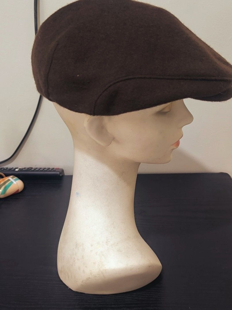Brown Flat Cap Hat Size 58cm. (Category: Caps & Hats) located in Caloocan City. Submitted by wan_l_as (Listing ID 1461600505, Image 2). Description: - Classic brown flat cap - Ideal for keeping the sun out of your eyes - Simple and stylish design - Great for casual wear.