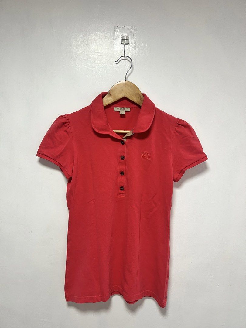 Burberry Camiseta Five Botton Polo (Category: Shirts) located in Muntinlupa City. Submitted by thriftdripbyjm (Listing ID 1461734565, Image 1). Description: Color rate: 10/10 as new Dimes: 15x22 ( S on tag) Sleeve: 5 Issue: none Price: 1850.