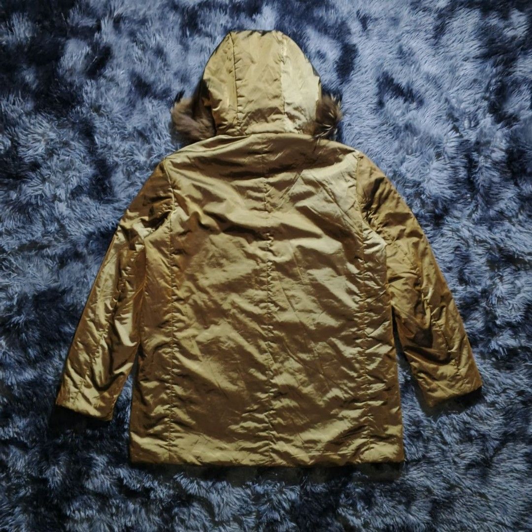 Burberry London Puffer Down Coat Jacket (Category: Luxury Apparel) located in Dagupan City. Submitted by finestthriftstuffph (Listing ID 1461758647, Image 2). Description: Authentic Very Presentable Size: 46 on Tag Actual Measurement (Measured by INCHES) Width: 25 Length: 33 Shoulder: 19 Sleeve: 25 Condition: Very Good Color Rate: 10/10 Issue: None "Colors may vary due to lightning" "Swipe each photo to see more details.