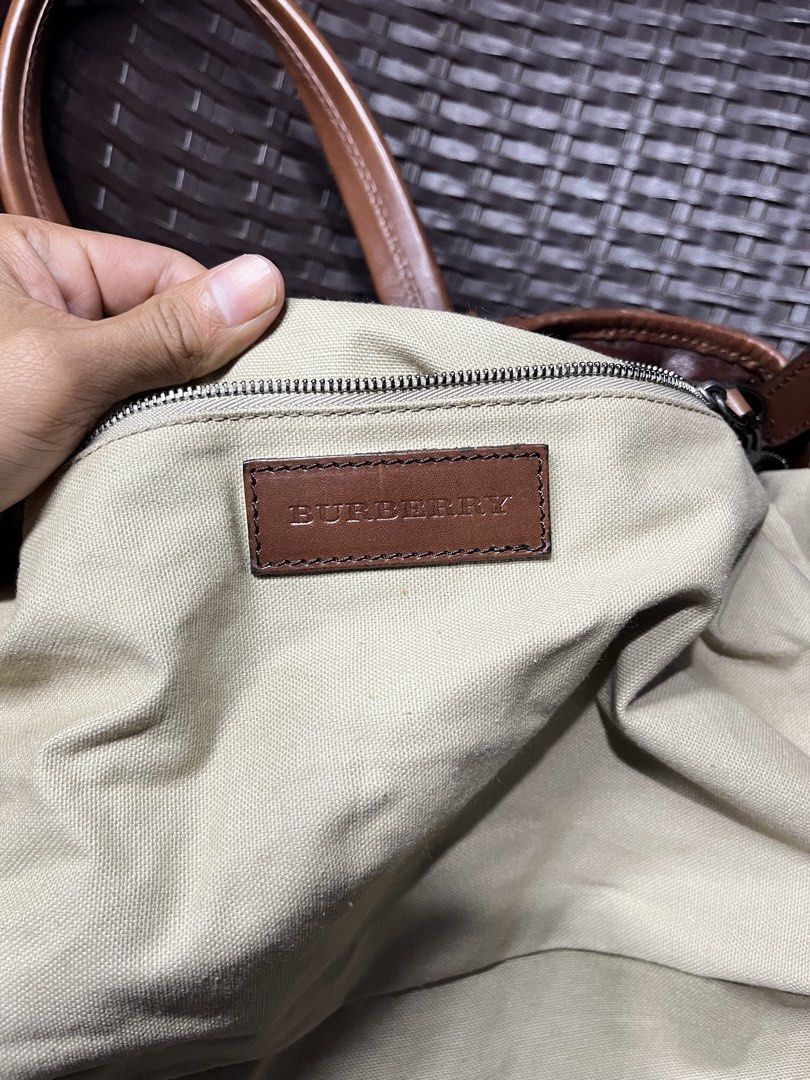 BURBERRY MEGA CHECK CANVAS LOWRY TOTE BAG (Category: Luxury Bags & Wallets) located in City of Isabela. Submitted by ibzagga (Listing ID 1461758103, Image 3). Description: AUTHENTIC BURBERRY MEGA CHECK CANVAS LOWRY TOTE BAG ✨Rare find in this pristine, no-damage condition! Perfect for daily luxury or everyday styling.CONDITION DETAILS:Overall Condition: 9.5/10 – Excellent / Very fresh. Well-kept and maintained.Canvas: Super clean, crisp, no disco