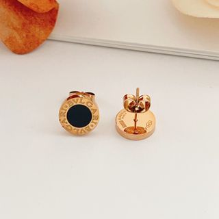 （分類：）位於 。 由 swiftfox_622f79 提交（商品編號 1461649832，圖片 1）。簡介： 。