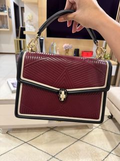 (Category: ) located in . Submitted by luxury_lover1806 (Listing ID 1461670537, Image 1). Description: .