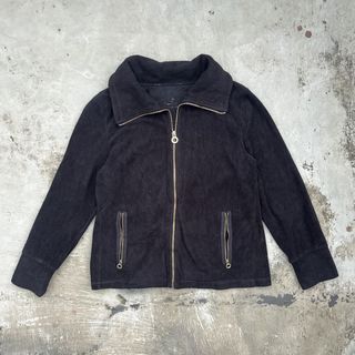 (Category: ) located in . Submitted by lyrons.wardrobe (Listing ID 1461664678, Image 1). Description: .